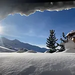 Le Chamois D'or Apartmanhotel Val Thorens